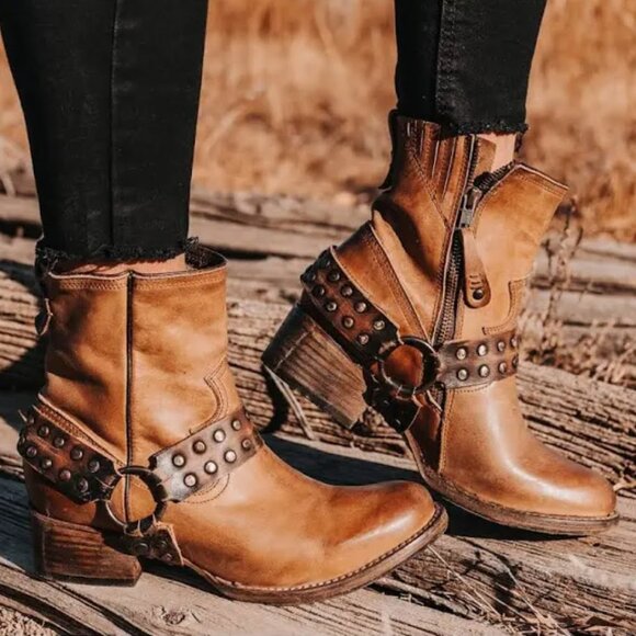 Freebird by Steven Shoes - Freebird By Steven Ramone Tan Size 9 EUC